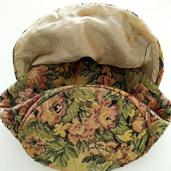 Vintage Tapestry Mini Handbag w/ Wrist Chain - Picture 3 of 6